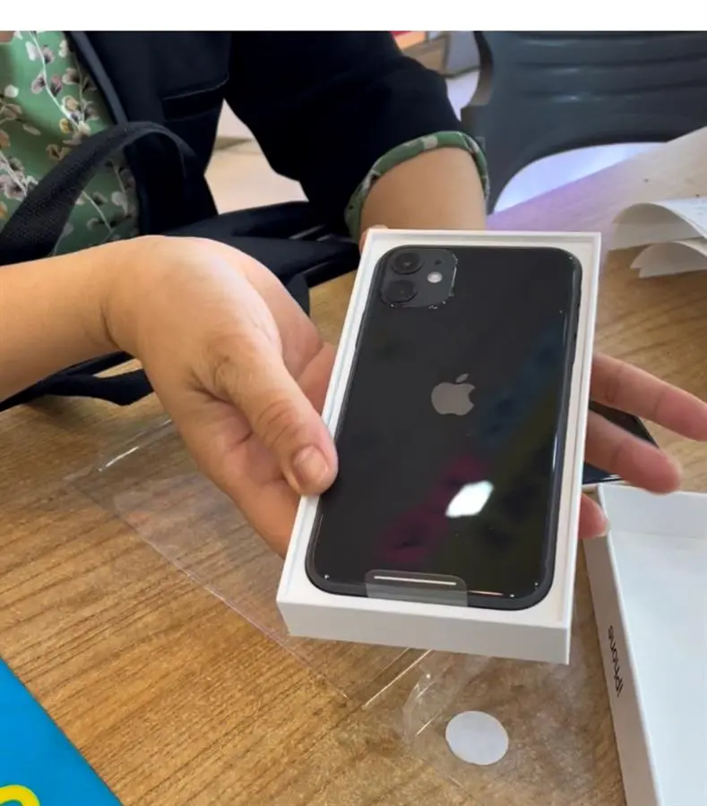 Khách hàng review Điện thoại iPhone 11 128GB 79