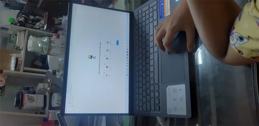 Khách hàng review Laptop Dell Inspiron 15 3511 i3 1115G4/8GB/256GB/OfficeHS/Win11 (P112F001EBL) 3
