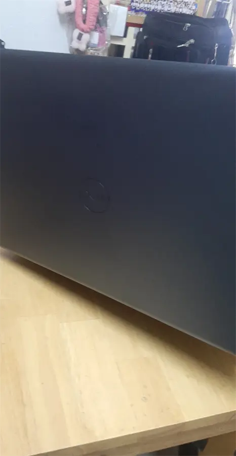Khách hàng review Laptop Dell Inspiron 15 3511 i3 1115G4/8GB/256GB/OfficeHS/Win11 (P112F001EBL) 1