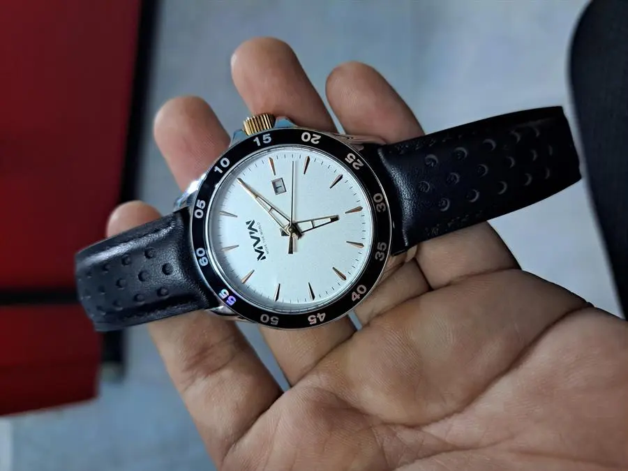 Khách hàng review Đồng hồ MVW 42 mm Nam ML038-01 5