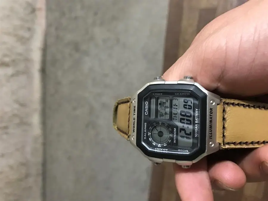 Khách hàng review Đồng hồ CASIO Timeless 45 x 42.1 mm Nam AE-1200WHD-1AVDF 17
