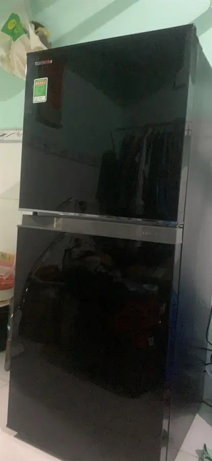 Khách hàng review Tủ lạnh Toshiba Inverter 180 lít GR-B22VU UKG 51