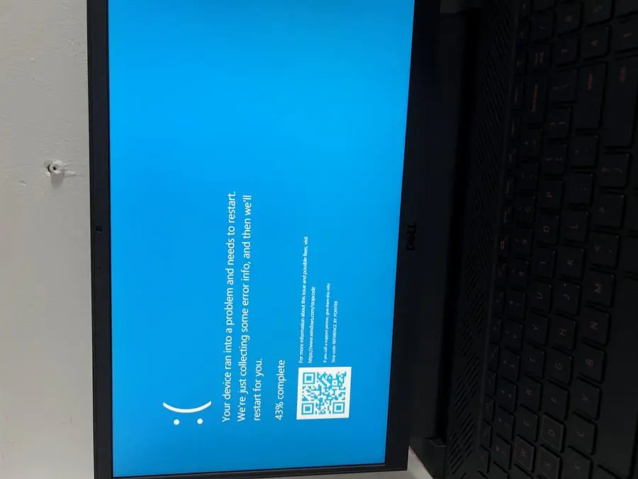 Khách hàng review Laptop Dell Gaming G15 5511 i5 11400H/8GB/256GB/4GB RTX3050/120Hz/OfficeHS/Win11 (70266676) 4
