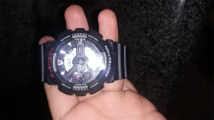 Khách hàng review Đồng hồ G-SHOCK 50.6 mm Nam GA-110-1ADR 4