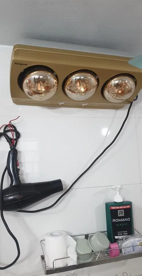 Khách hàng review Đèn sưởi nhà tắm Kangaroo KG3BH01 825W 6