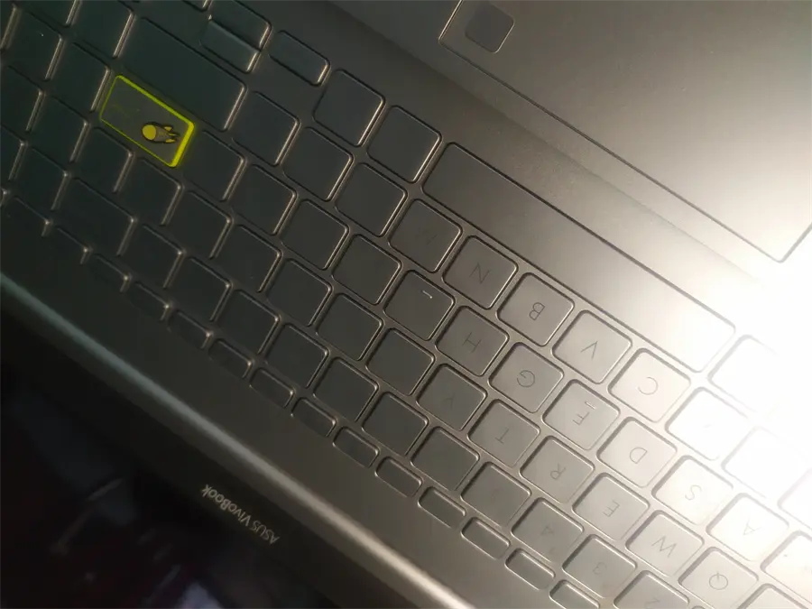 Khách hàng review Laptop Asus VivoBook A515EA OLED i5 1135G7/8GB/512GB/Win11 (L12032W) 3