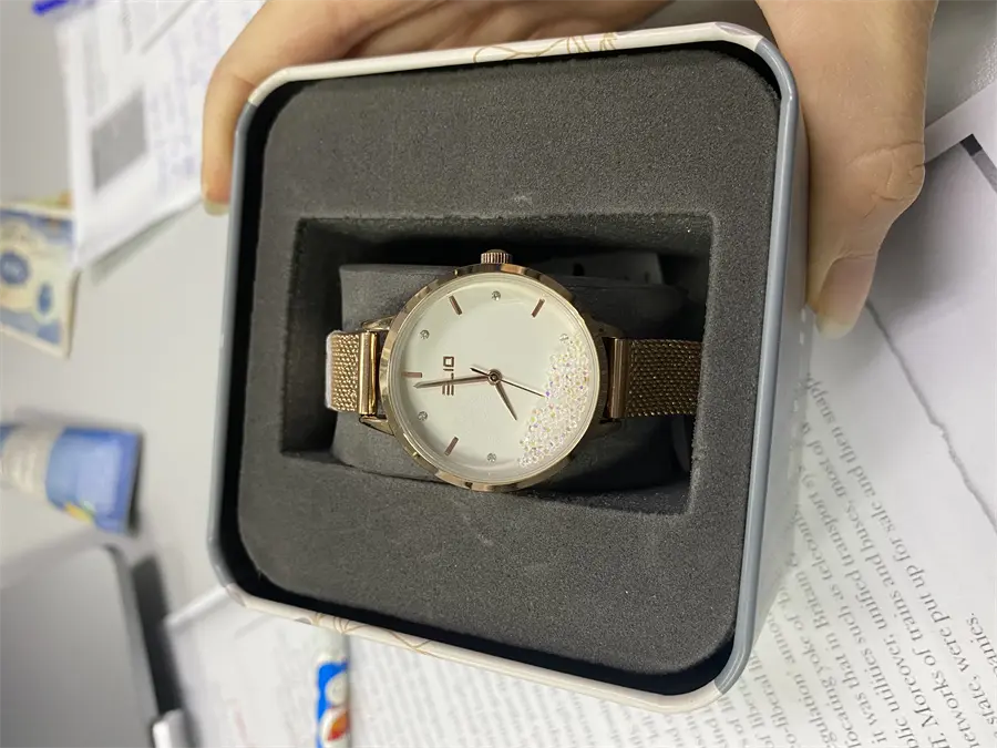 Khách hàng review Đồng hồ ELIO 32 mm Nữ ES053-01 2