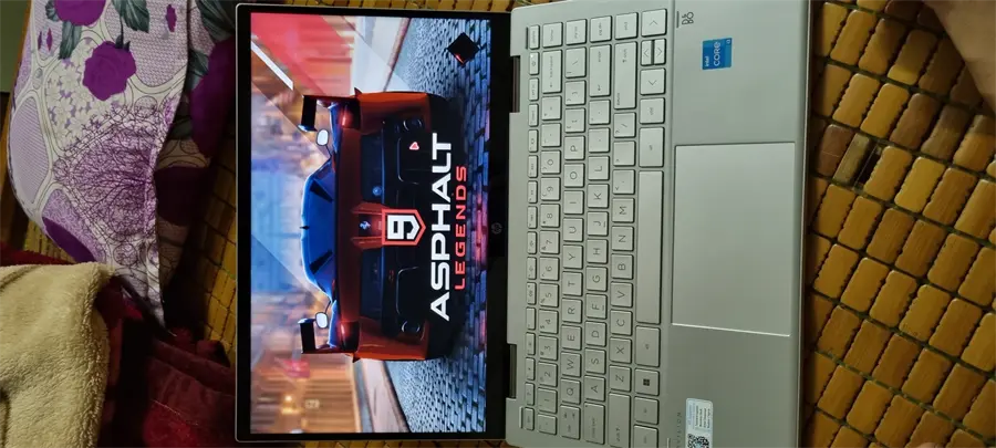 Khách hàng review Laptop HP Pavilion X360 14 dy0172TU i3 1125G4/4GB/256GB/Touch/Win11 (4Y1D7PA) 3