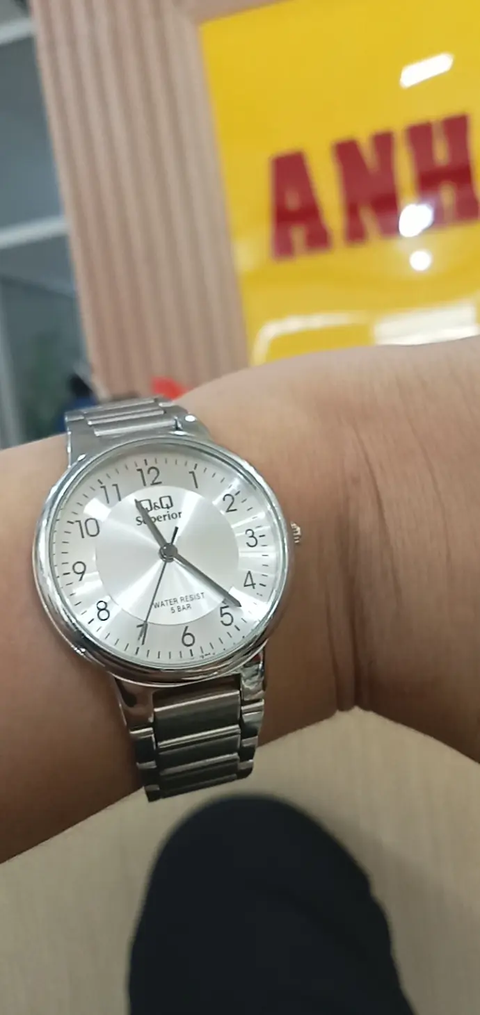 Khách hàng review Đồng hồ Q 2