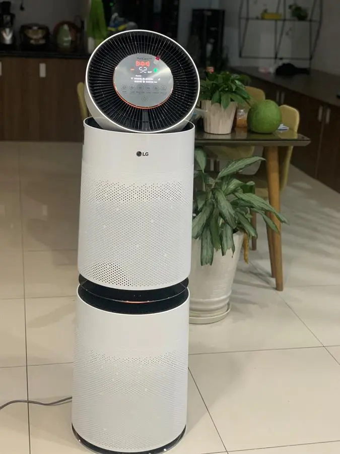 Khách hàng review Máy lọc không khí 2 tầng LG PuriCare AS10GDWH0.ABAE 70W 2