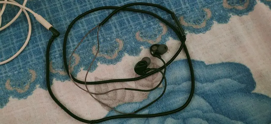 Khách hàng review Tai nghe Có Dây Mozard S80 3