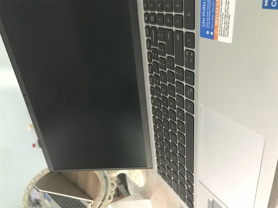 Khách hàng review Laptop Dell Inspiron 15 3511 i5 1135G7/8GB/512GB/2GB MX350/Office H 3