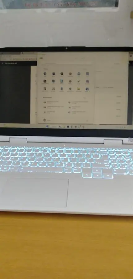 Khách hàng review Laptop Lenovo Ideapad Gaming 3 15IAH7 i5 12500H/8GB/512GB/4GB RTX3050/120Hz/Win11 (82S9007TVN) 6
