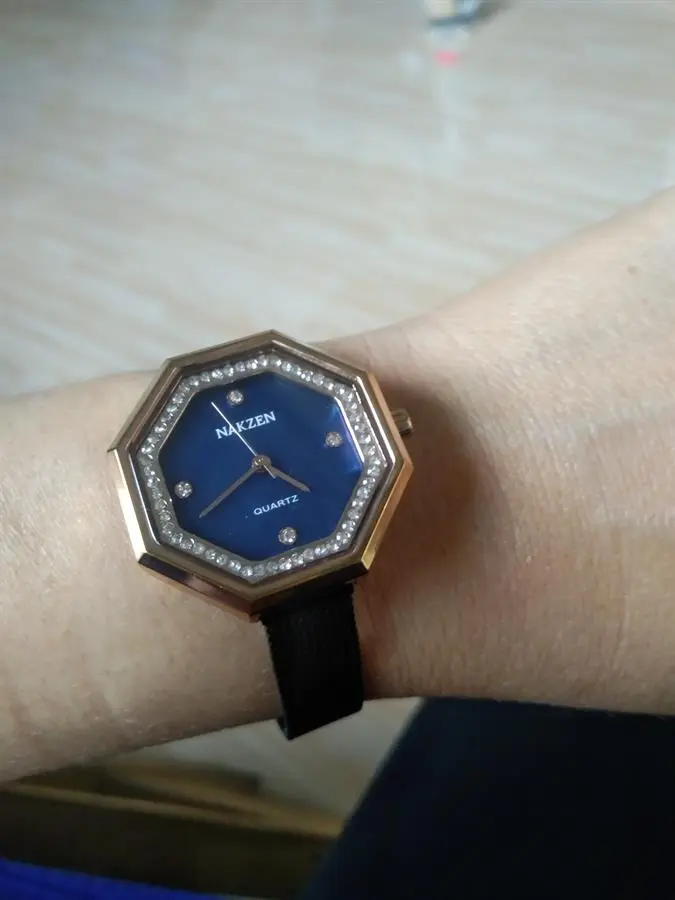 Khách hàng review Đồng hồ Nakzen Hoa  1