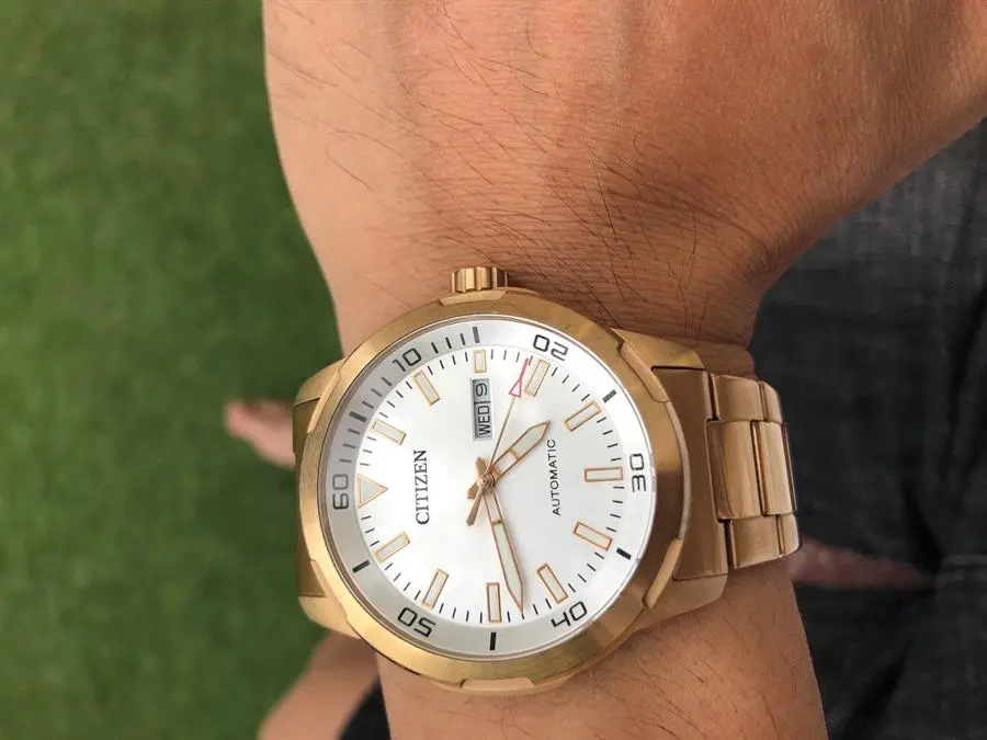 Khách hàng review Đồng hồ CITIZEN Mechanical 42.6 mm Nam NH8373-88A 4
