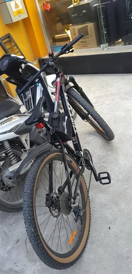 Khách hàng review Xe Đạp Địa Hình MTB Twitter Mantis 2.0 27.5 inch Size M 5