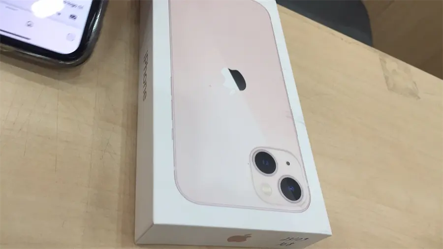 Khách hàng review Điện thoại iPhone 13 128GB 47
