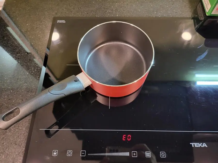 Khách hàng review Quánh nhôm chống dính nắp kính 16 cm Delites QCDE004-16 2