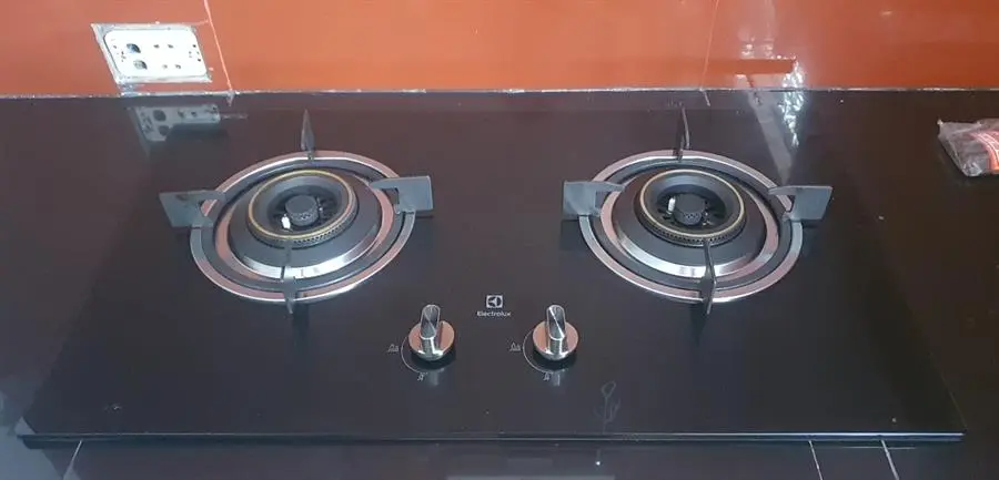 Khách hàng review Bếp ga âm Electrolux EHG723BA 14