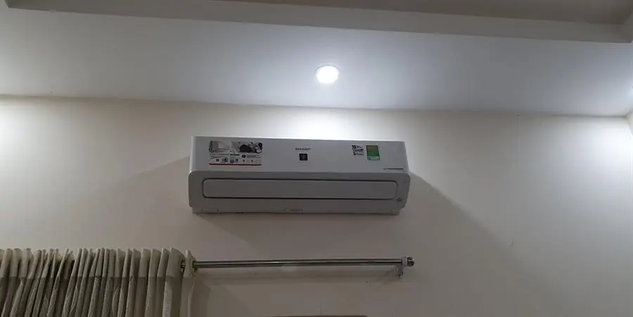 Khách hàng review Máy lạnh Sharp Inverter 1.5 HP AH-XP13YMW 1