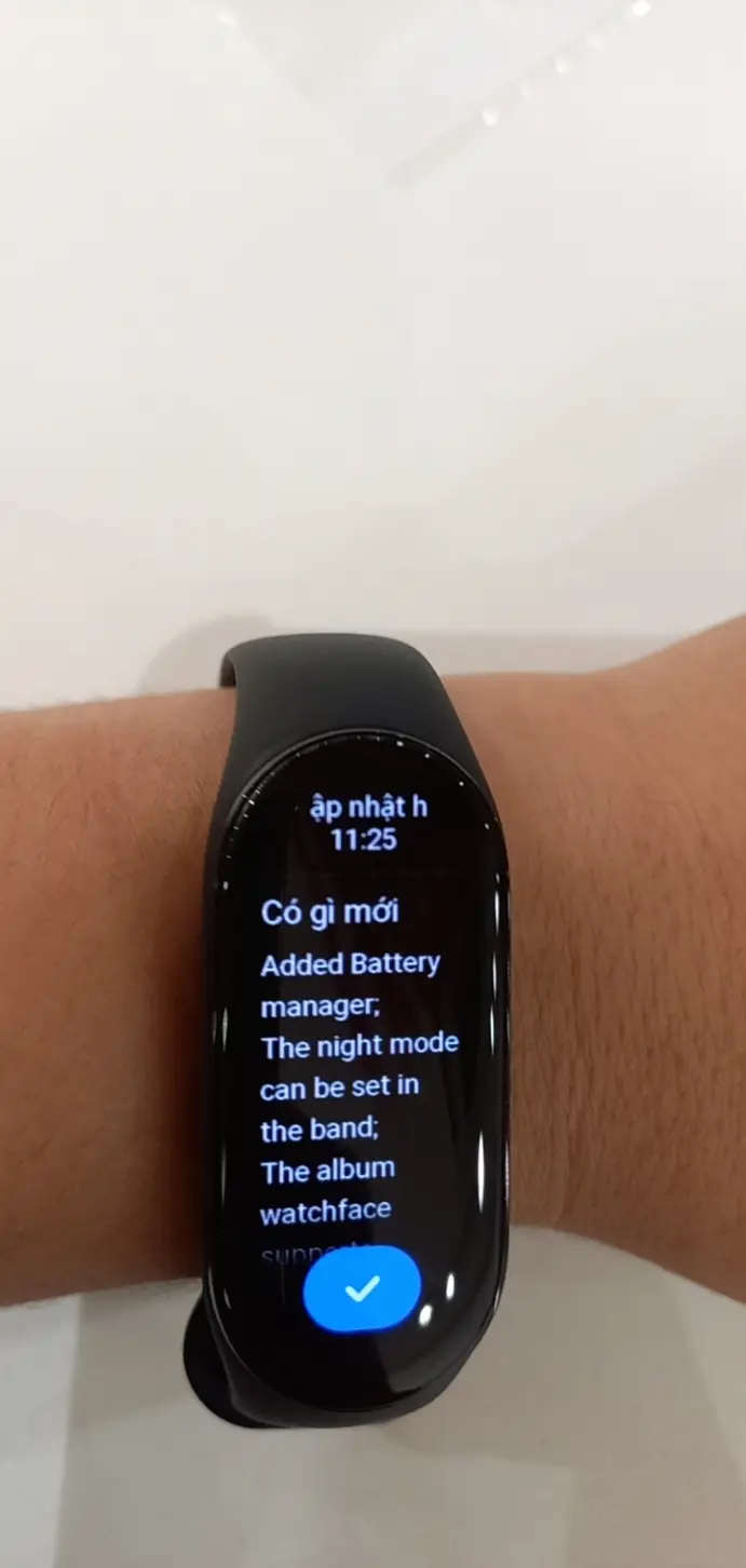 Khách hàng review Vòng đeo tay thông minh Mi Band 7 Đen 33