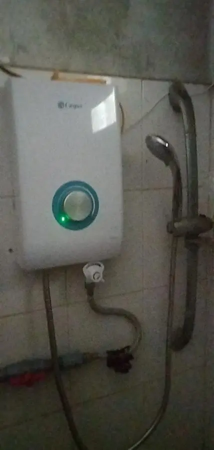 Khách hàng review Máy nước nóng trực tiếp Casper 4500W EN-45TH11 28