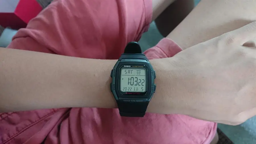 Khách hàng review Đồng hồ CASIO Timeless 35.7 mm Nam W-96H-1BVDF 2