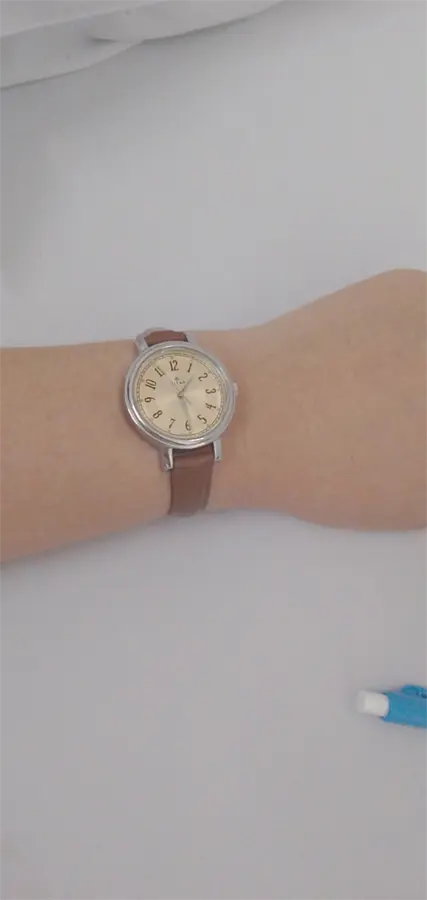 Khách hàng review Đồng hồ TITAN 33 mm Nữ 2554SL01 5