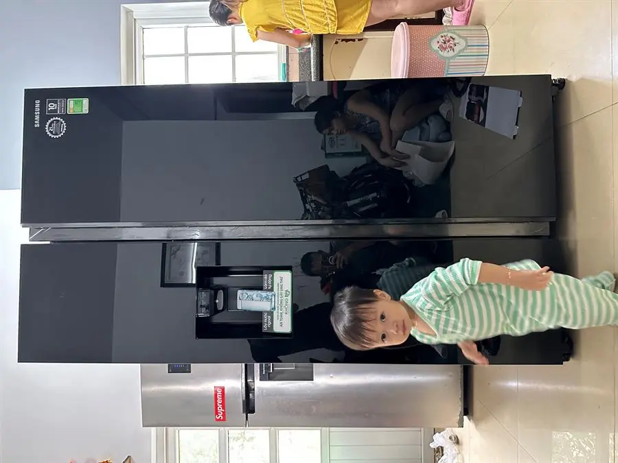 Khách hàng review Tủ lạnh Samsung Inverter 635 lít Side By Side RS64R53012C/SV 7