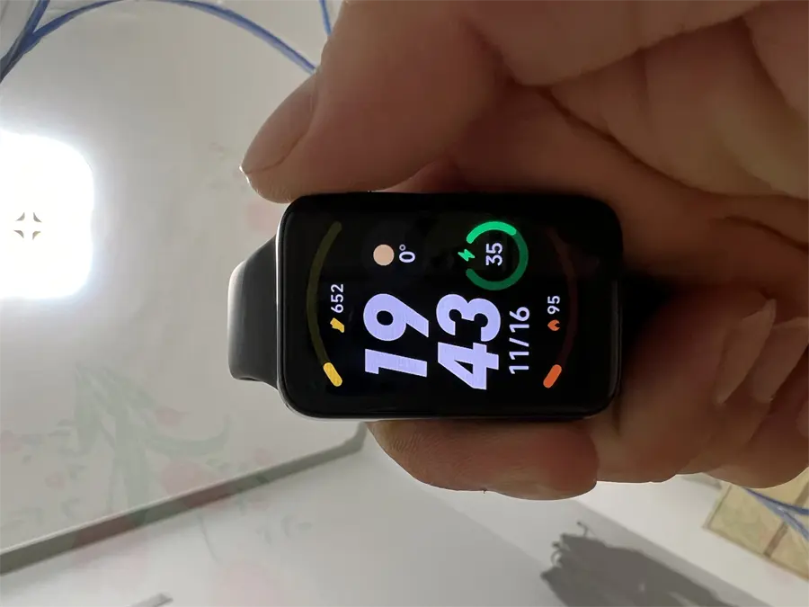 Khách hàng review Vòng đeo tay thông minh Mi Band 7 Pro 13