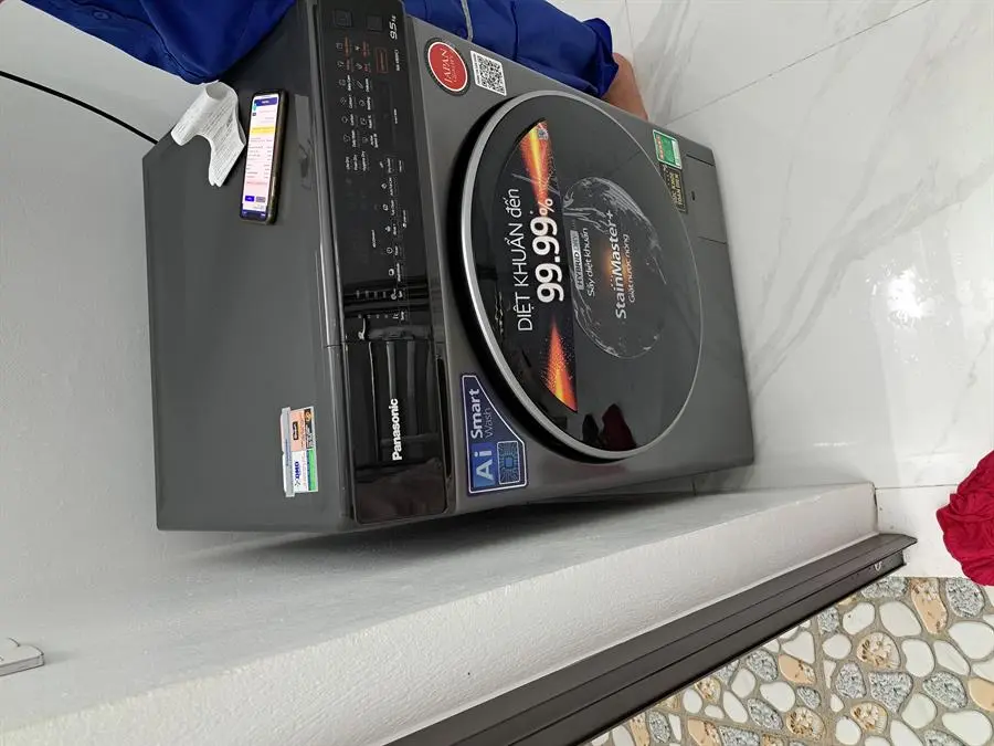 Khách hàng review Máy giặt Panasonic Inverter giặt 9.5 kg - sấy tiện ích 2 kg NA-V95FC1LVT 64