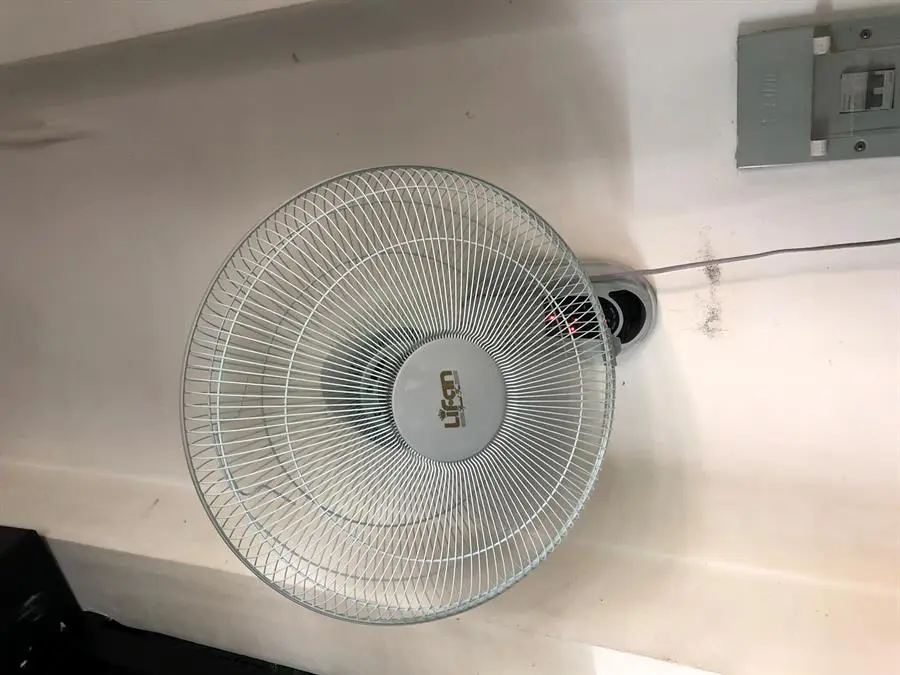 Khách hàng review Quạt treo tường Lifan 3 cánh TE-1688 50W 13