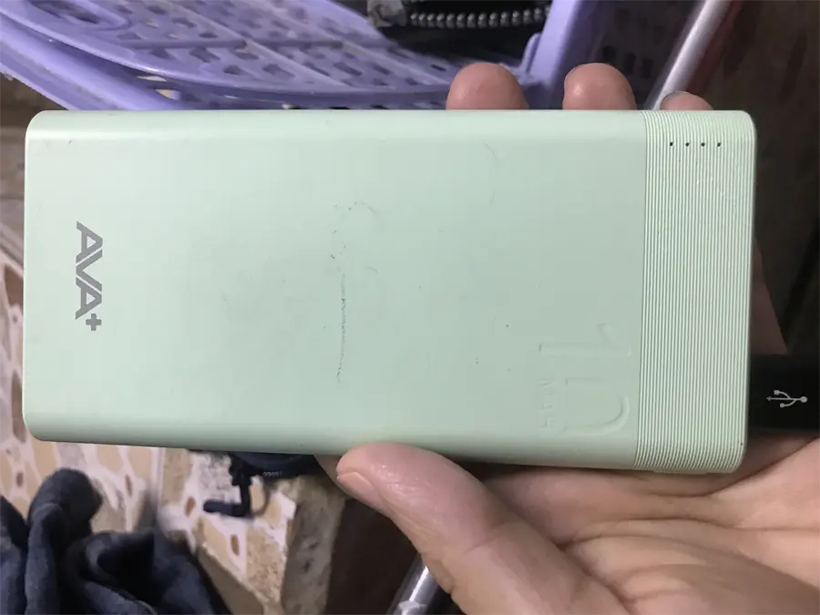 Khách hàng review Pin sạc dự phòng Polymer 10.000mAh 10W AVA  JP208 18