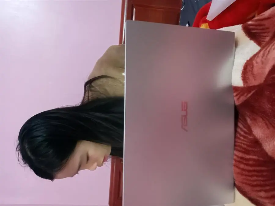 Khách hàng review Laptop Asus VivoBook X415EA i3 1115G4/4GB/512GB/Win11 (EK1386W) 8
