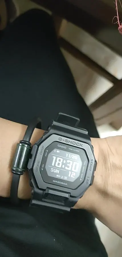 Khách hàng review Đồng hồ G-SHOCK 46 mm Nam GBX-100NS-1DR 1