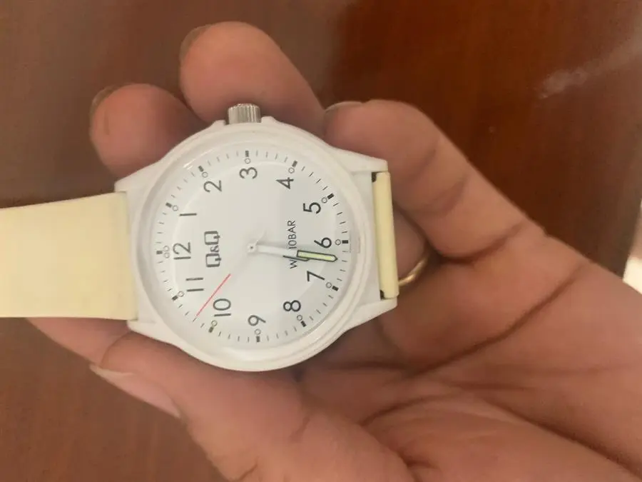 Khách hàng review Đồng hồ Q 2