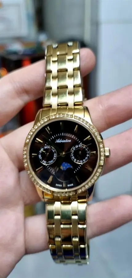 Khách hàng review Đồng hồ ADRIATICA 33 mm Nữ A3601.111GQFZ 2
