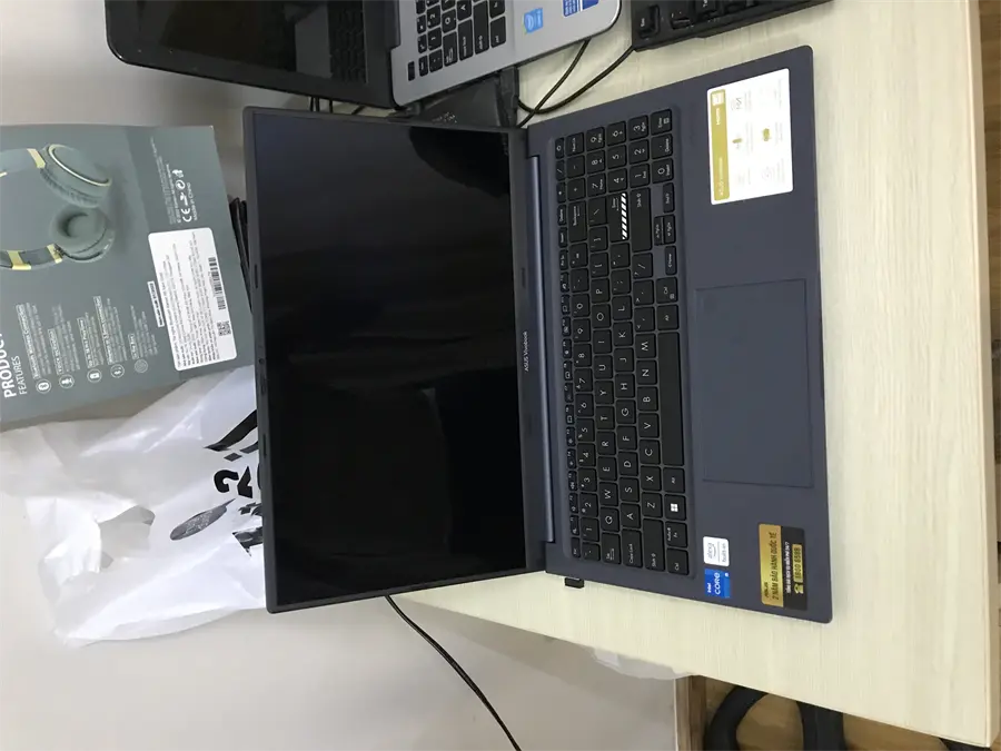 Khách hàng review Laptop Asus VivoBook 15X OLED A1503ZA i5 12500H/8GB/512GB/Win11 (L1290W) 5