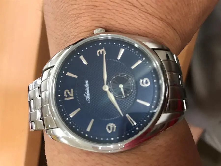 Khách hàng review Đồng hồ ADRIATICA 41 mm Nam A8279.5155Q 3