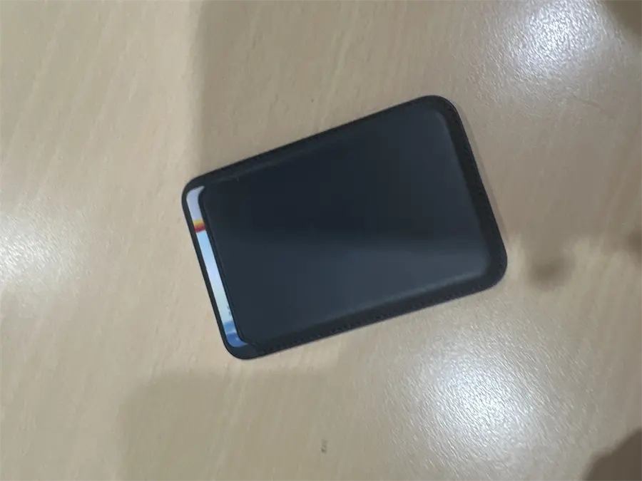 Khách hàng review Ví da MagSafe iPhone Apple Chính hãng 1