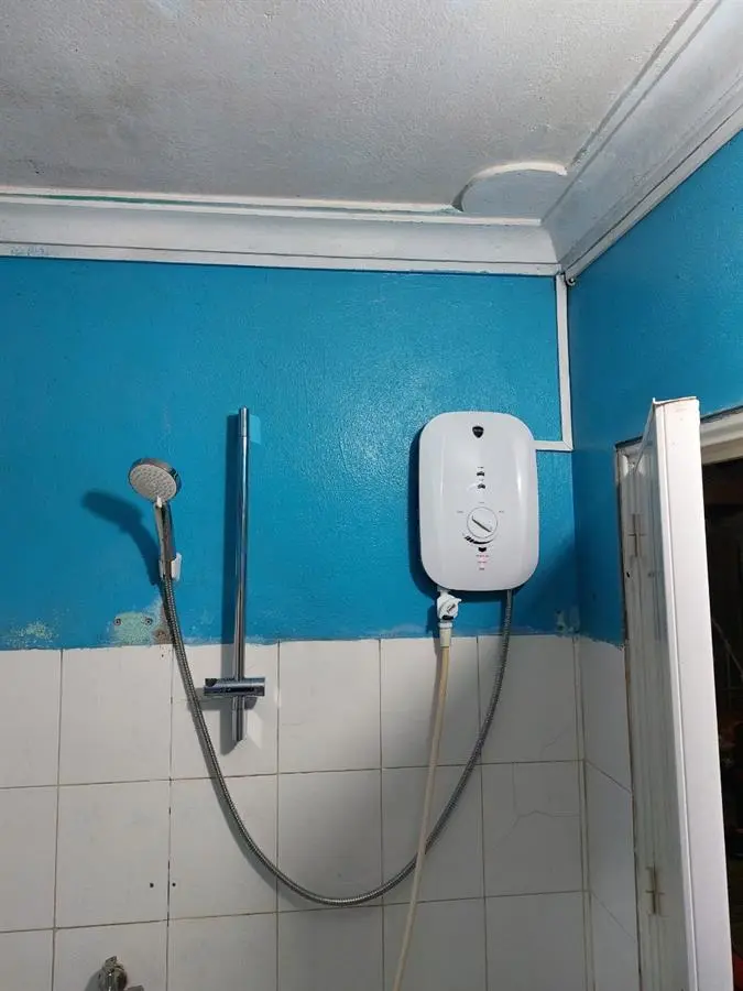 Khách hàng review Máy nước nóng trực tiếp Ferroli 4500W MIDO-MSP 4.5S 27