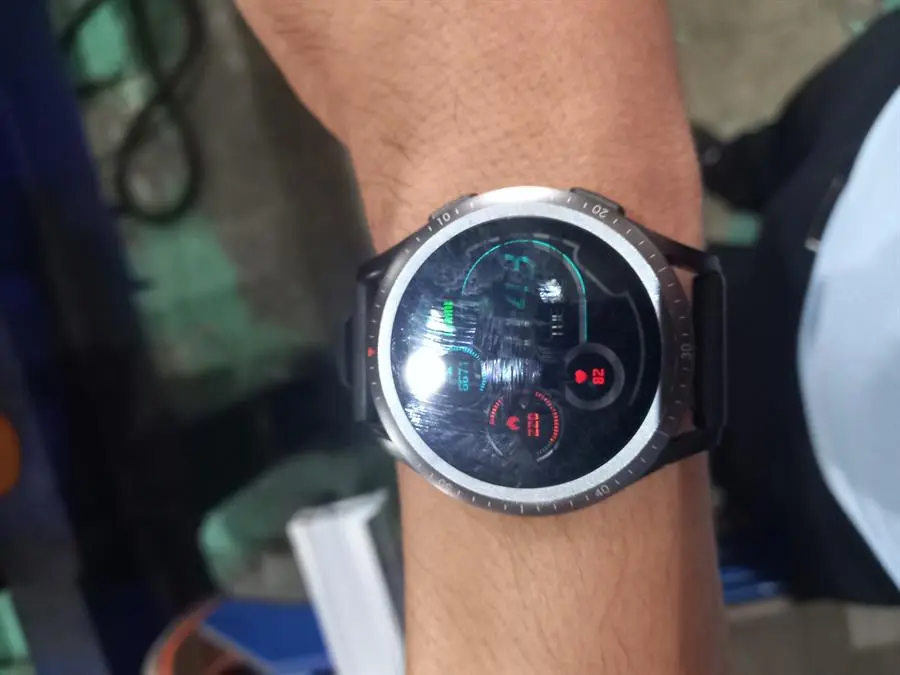 Khách hàng review Đồng hồ thông minh Itel ISW-41 47mm Đen 8