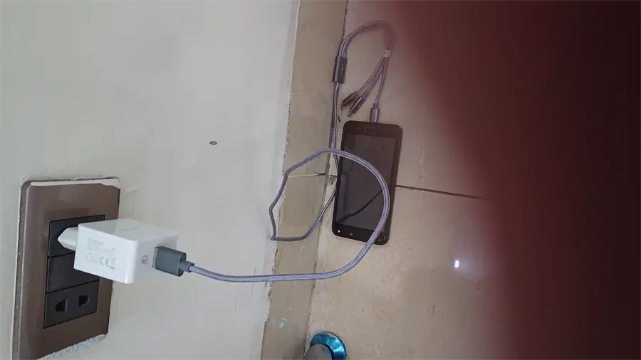 Khách hàng review Adapter sạc USB Qualcomm 3.0 18W Mbest DS136S 2