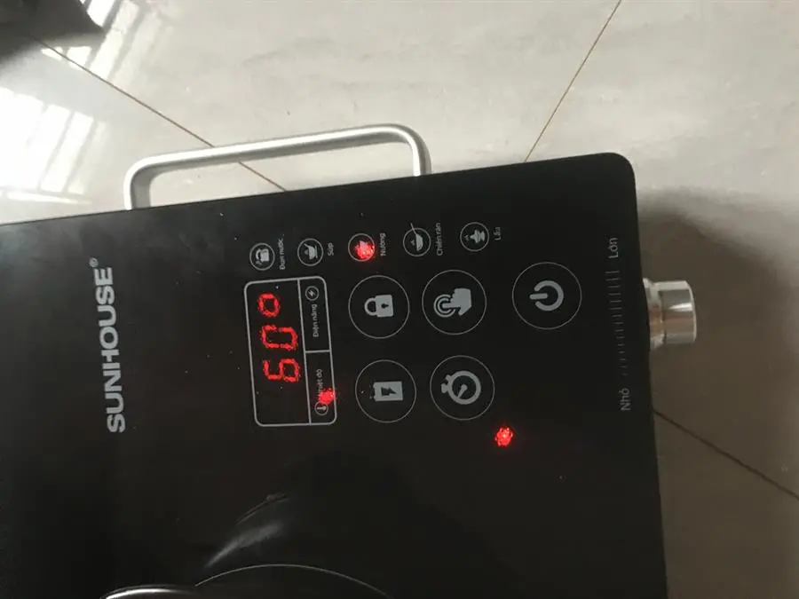 Khách hàng review Bếp hồng ngoại đơn Sunhouse SHD 6017(EMC) 2000W 6