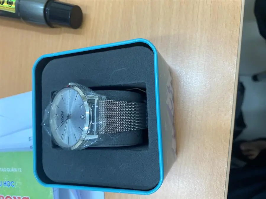 Khách hàng review Đồng hồ MVW 40 mm Nam MS020-01 5