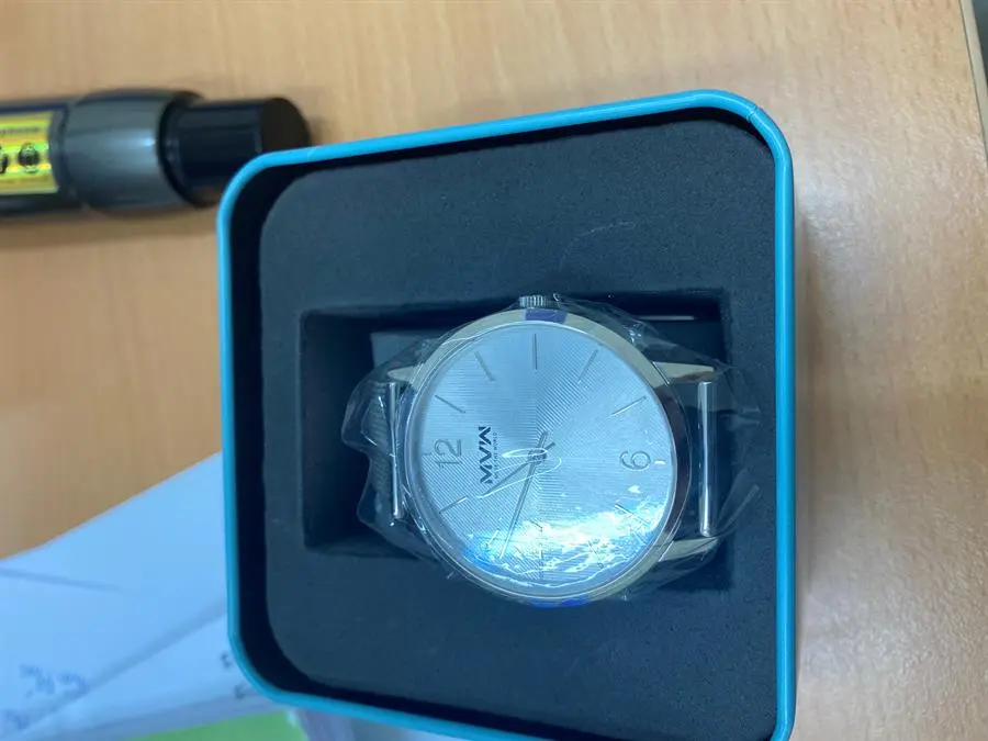 Khách hàng review Đồng hồ MVW 40 mm Nam MS020-01 6