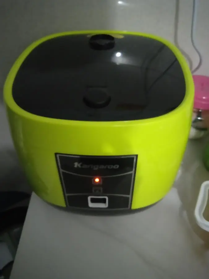 Khách hàng review Nồi cơm nắp gài Kangaroo 2.2 lít KG22R1 13