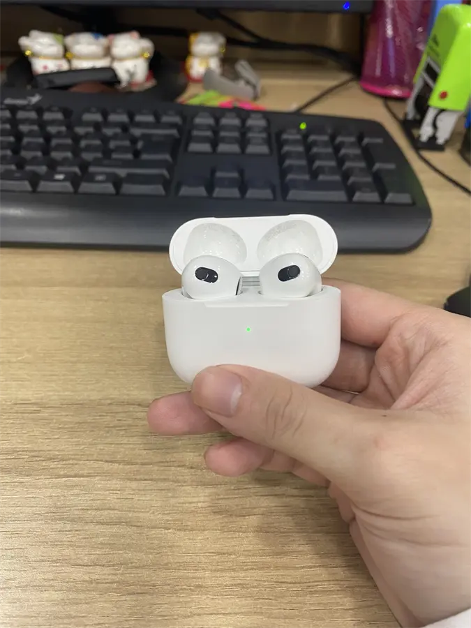 Khách hàng review AirPods 3 15