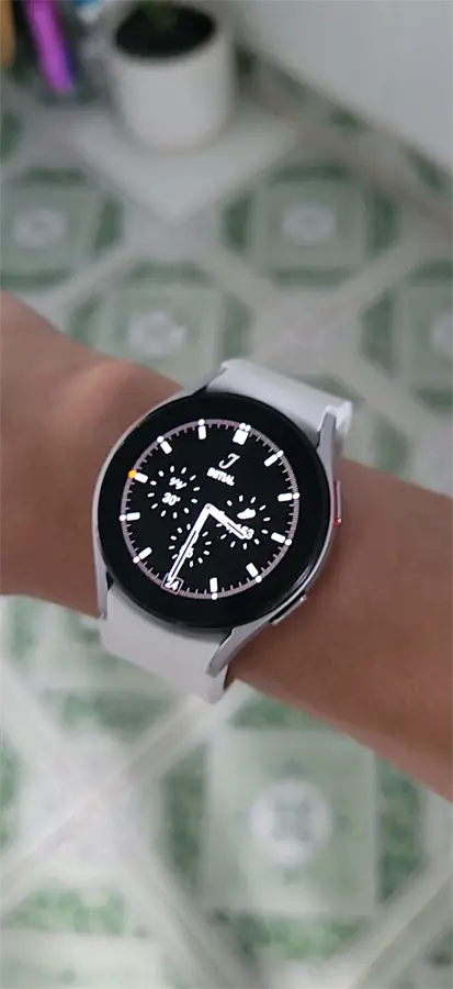 Khách hàng review Đồng hồ thông minh Samsung Galaxy Watch4 40mm 15