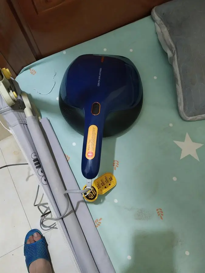 Khách hàng review Máy hút bụi đệm giường Deerma CM818 1